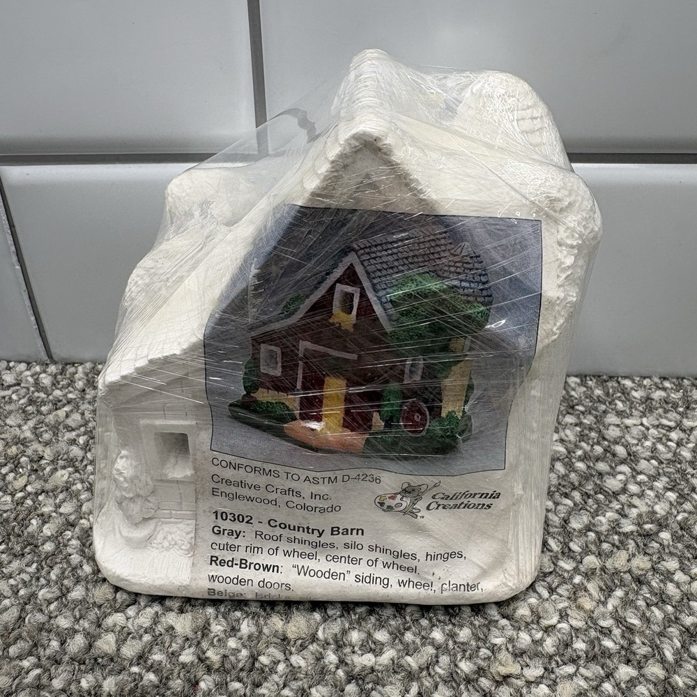 California Creations 10302 Country Barn Ready‎ To Paint Christmas Village
